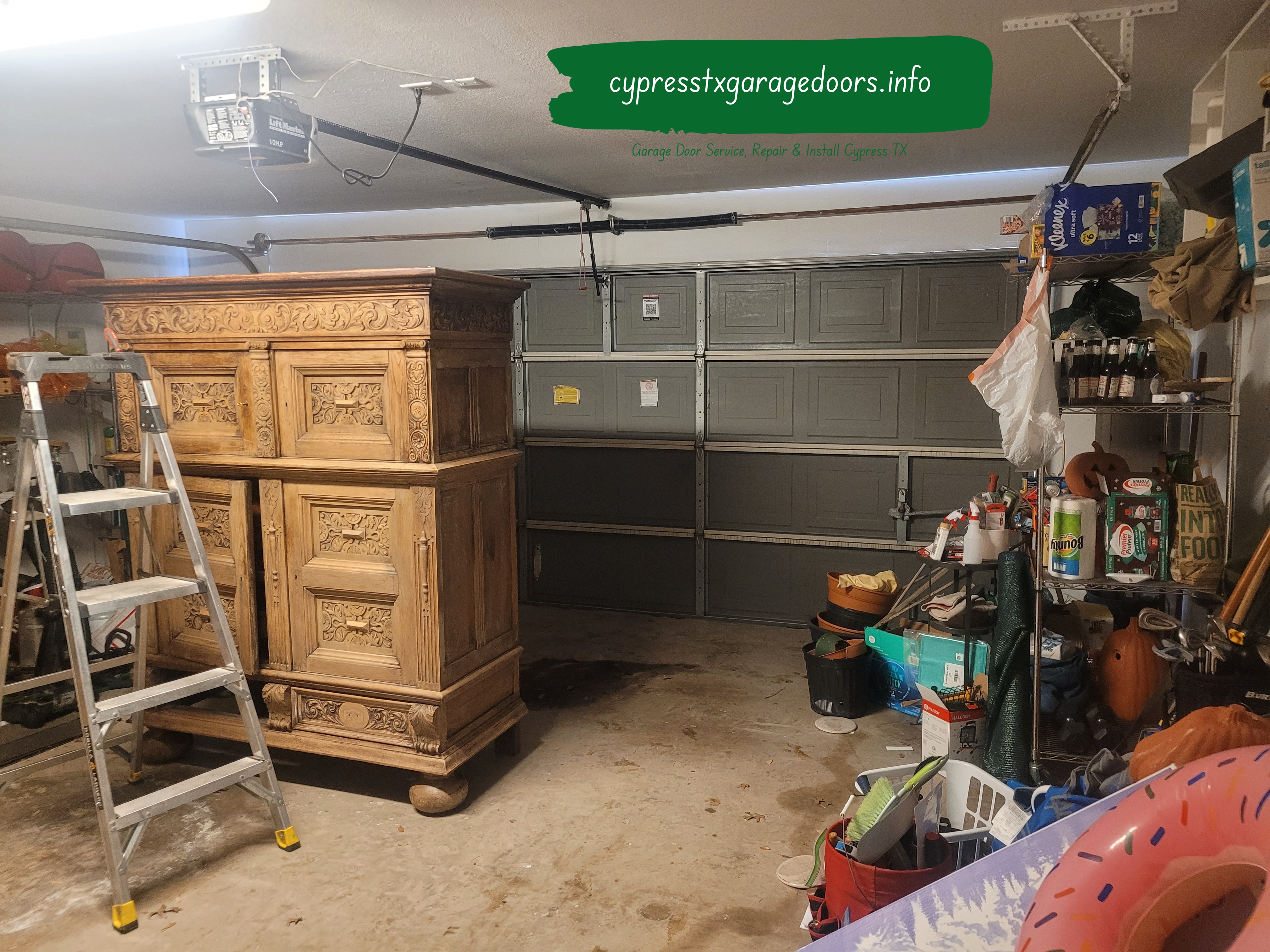 Expert Garage Door repair & service in Pearland, Texas